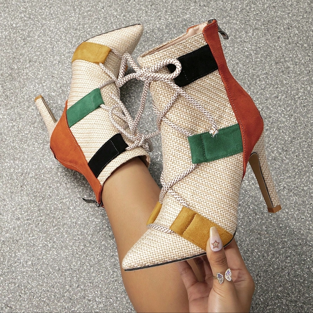 Women's Pointed Toe Stiletto Heeled Ankle Boots Of Classic Style With Cross Stra - Picture 2 of 6